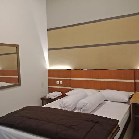 Amaya Guest House Syariah Alastuwo 外观 照片