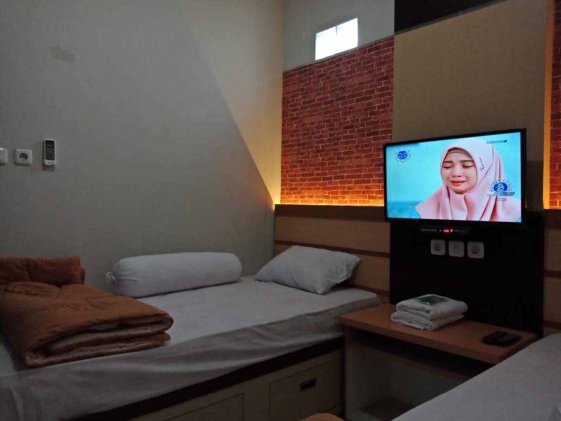 Amaya Guest House Syariah Alastuwo 外观 照片