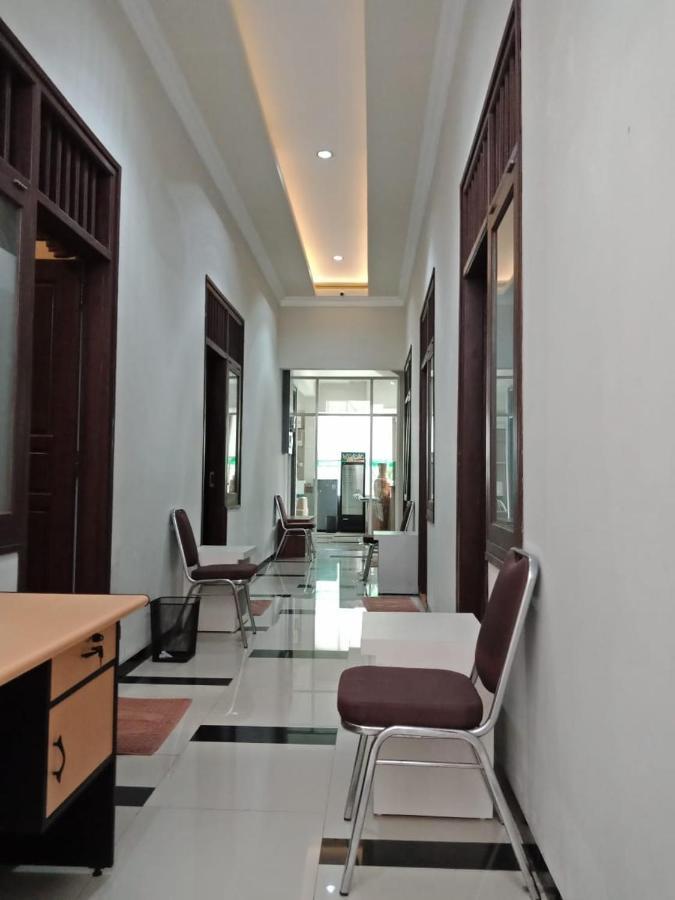 Amaya Guest House Syariah Alastuwo 外观 照片