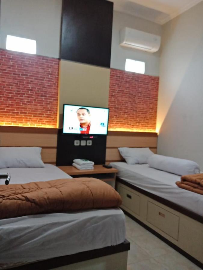 Amaya Guest House Syariah Alastuwo 外观 照片